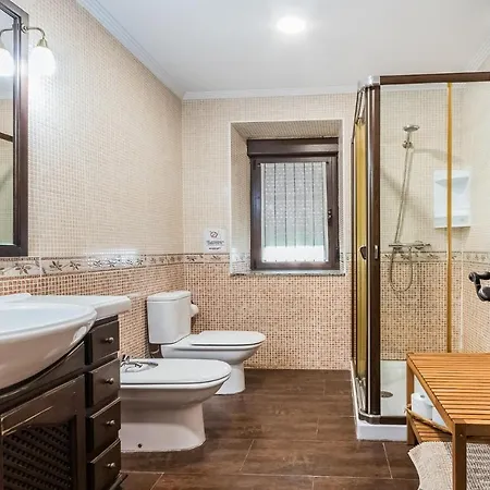 Σπίτι διακοπών Gorgeous In Regueras With Kitchen *